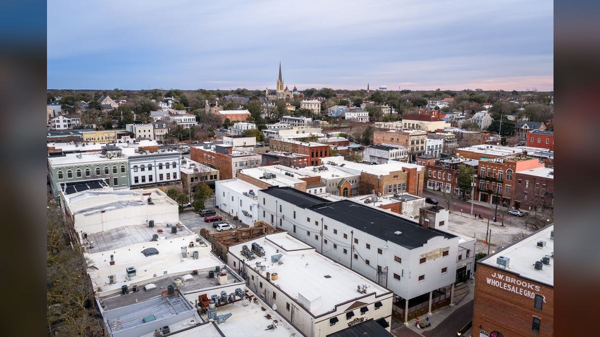 How do I hire a fractional CRO in Wilmington in 2027 — figure 2
