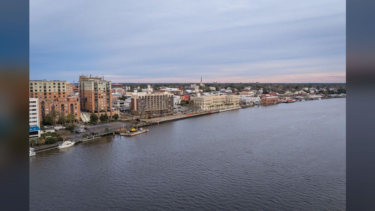 How do I hire a fractional CRO in Wilmington in 2027 — figure 3