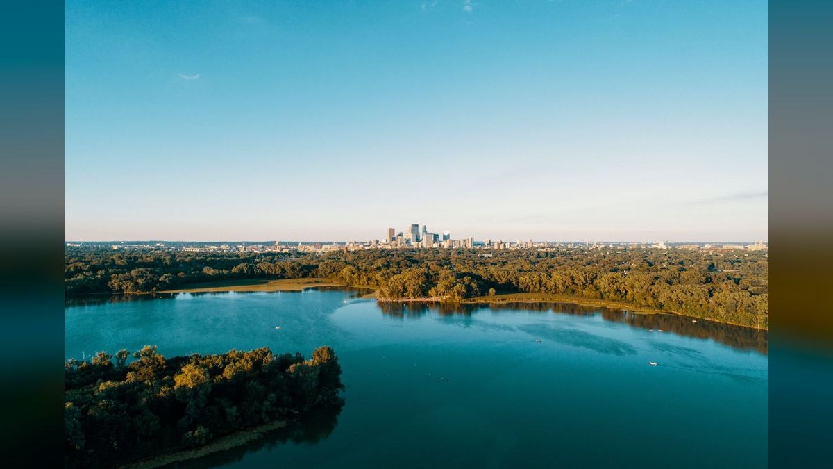Top 10 Best Suburbs of Minneapolis — figure 1