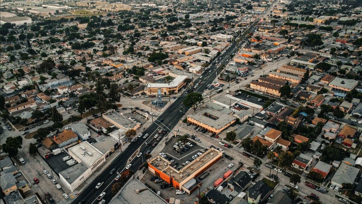 Top 10 Best Suburbs of Los Angeles — figure 1