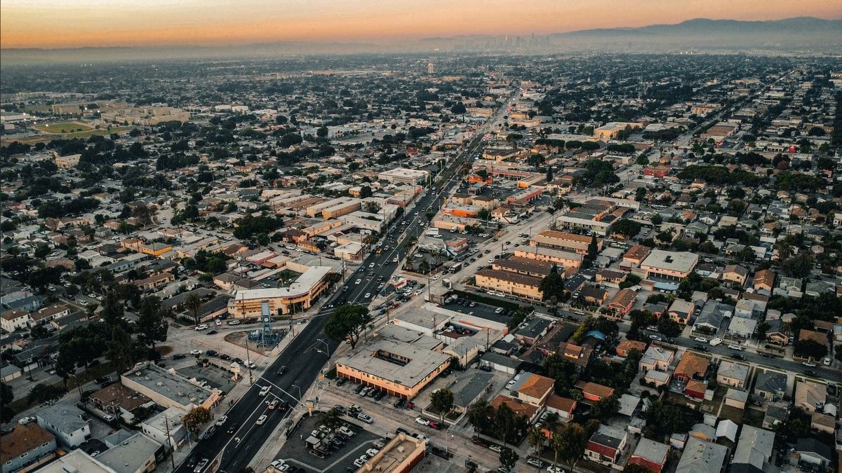 Top 10 Best Suburbs of Los Angeles