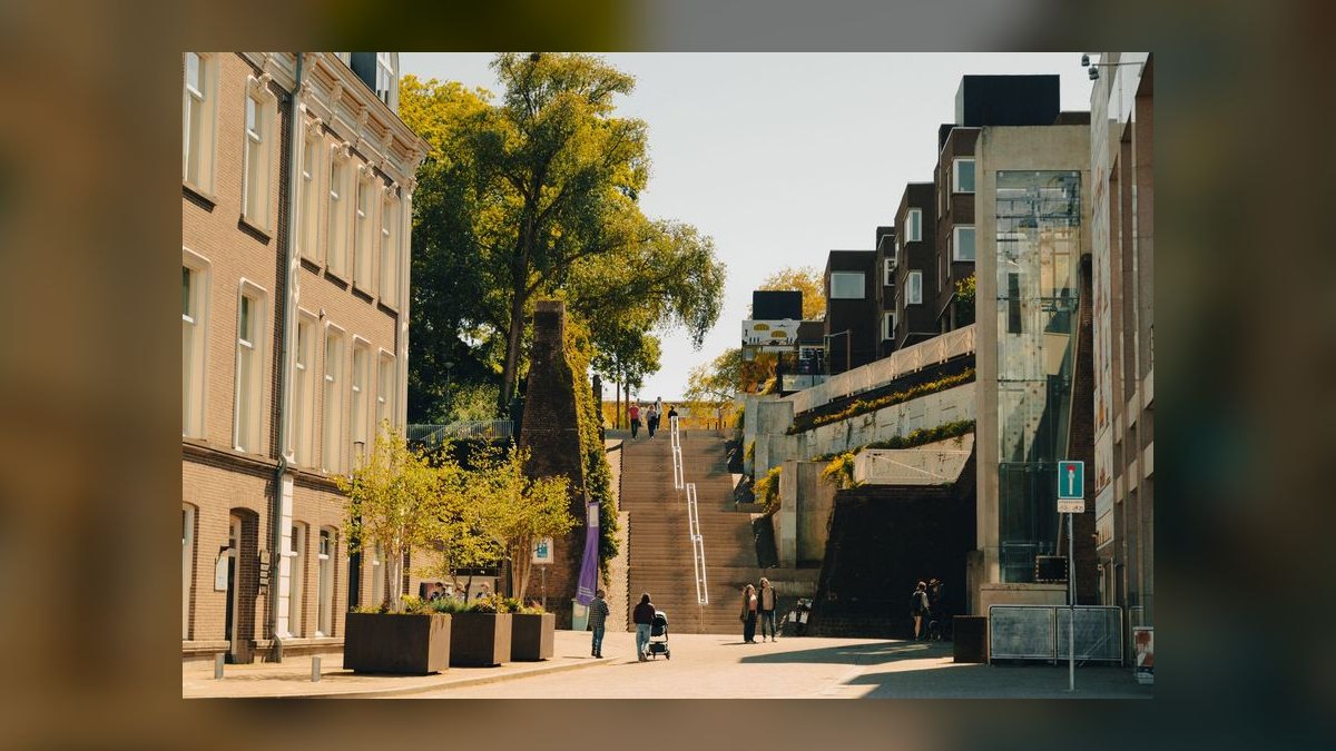 Best Walkable US Cities for Car-Free Young Professionals in 2027 — figure 10