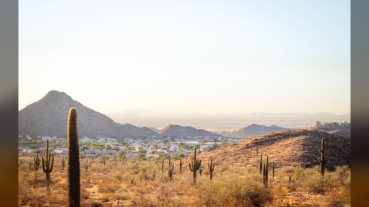 The 10 Best Suburbs Near Phoenix, Arizona in 2027
