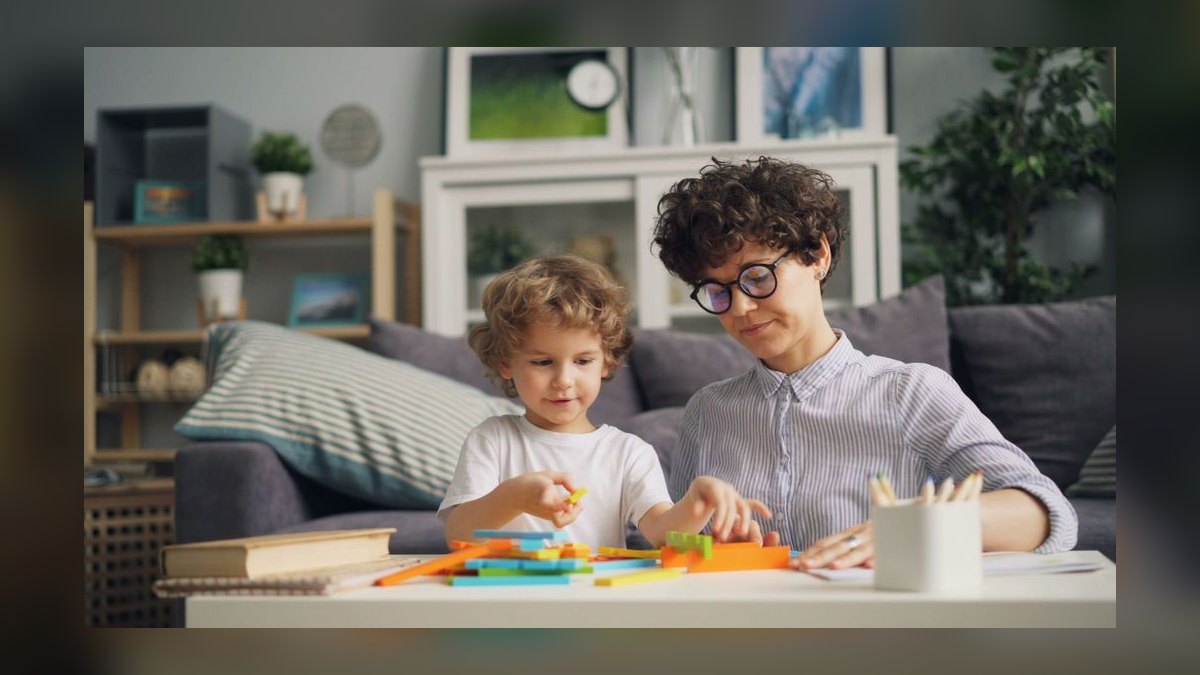 How do you build a weekly parent update email template that takes less than five minutes to personalize in 2027 — figure 9