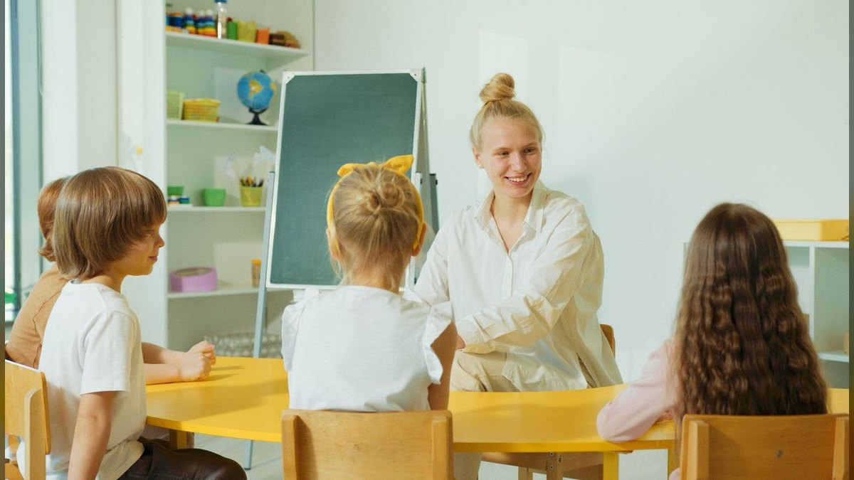 What are the best classroom management techniques for a chatty middle school class in 2027 — figure 2