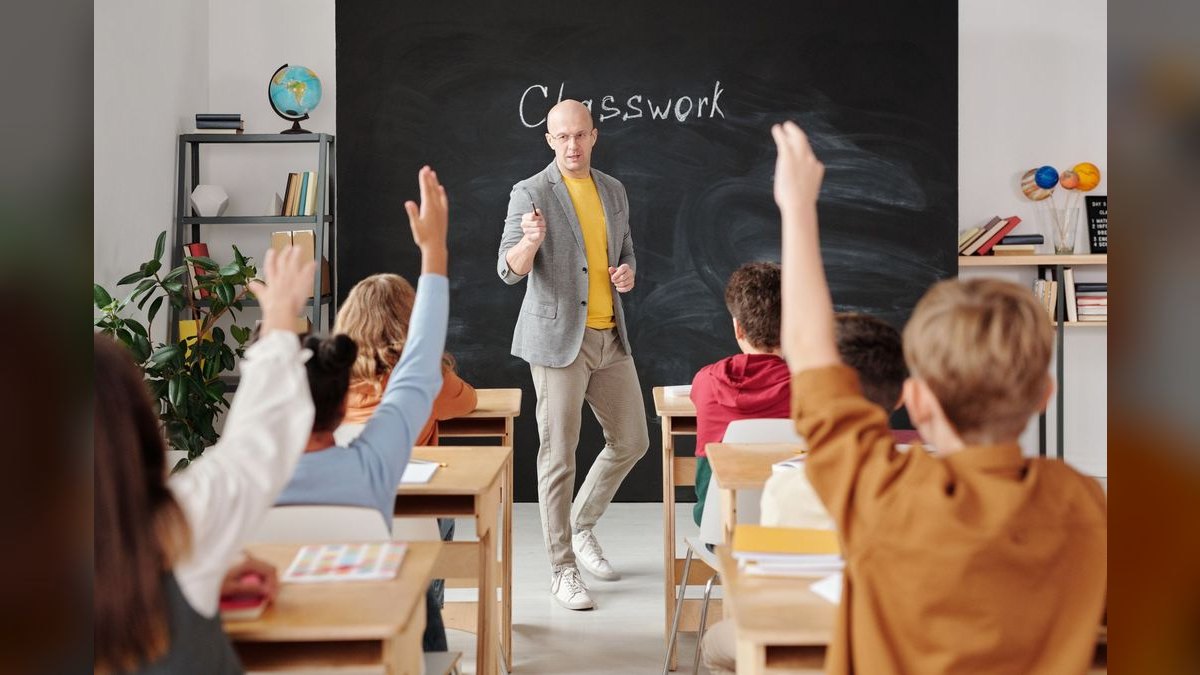 What are the best classroom management techniques for a chatty middle school class in 2027 — figure 6