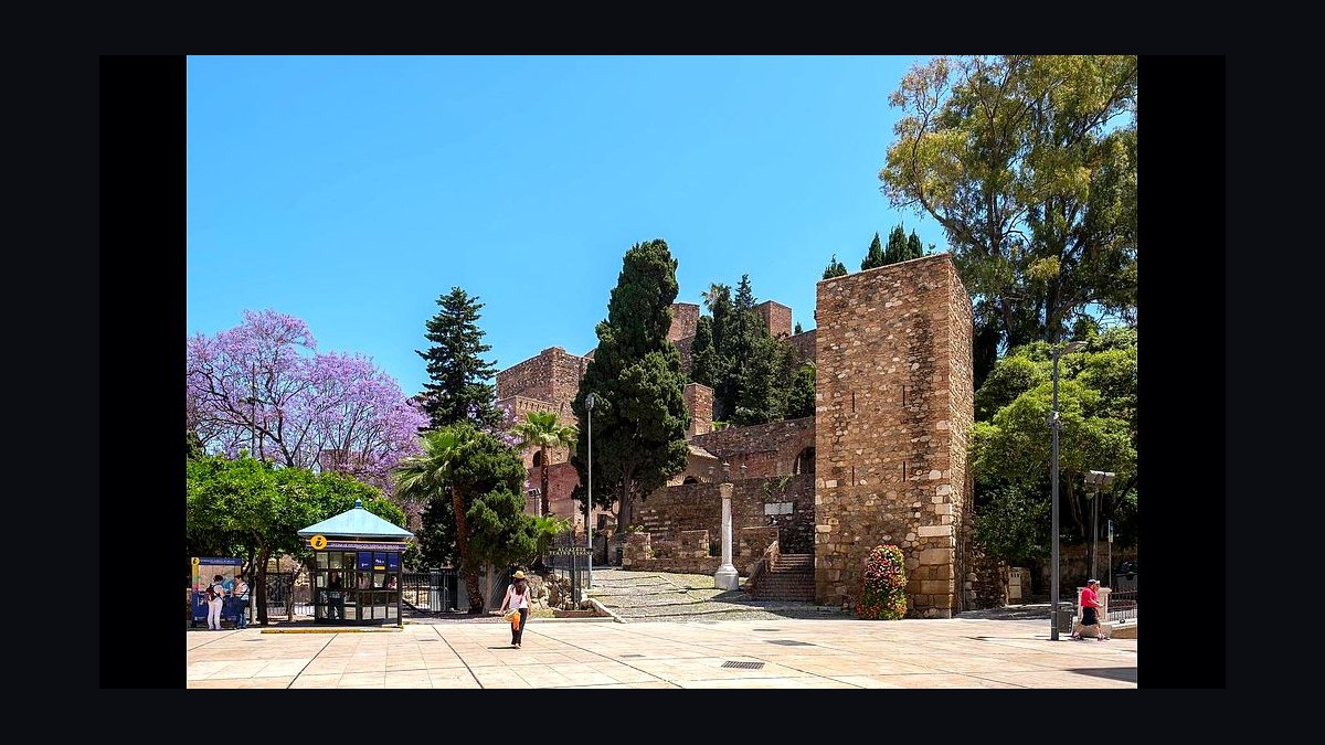 Top 10 Cities in Spain in 2027 — figure 10