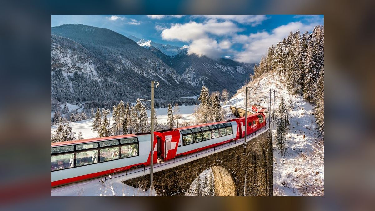 Top 10 Train Journeys in the World in 2027