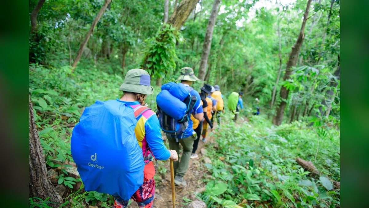 Top 10 Hiking and Trekking Destinations in the World in 2027 — figure 3