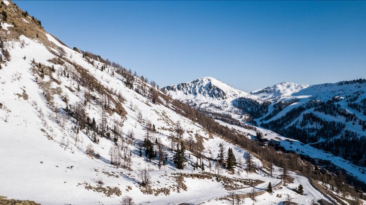 The 10 Best Ski Resorts in the French Alps in 2027 — figure 4