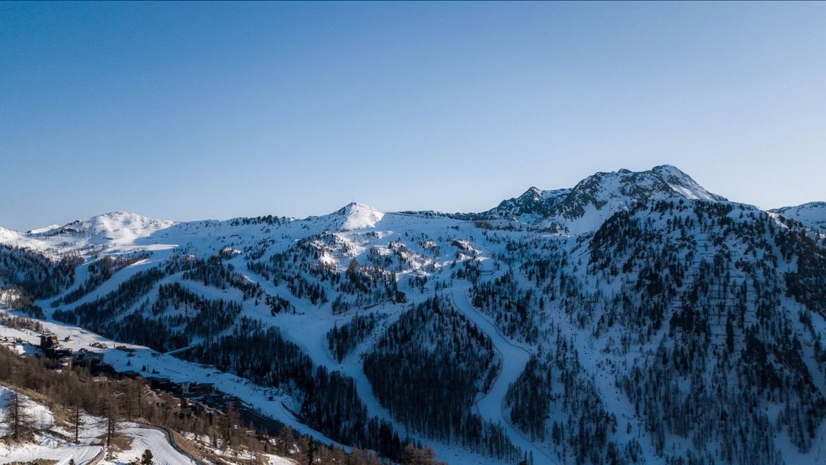 The 10 Best Ski Resorts in the French Alps in 2027 — figure 6