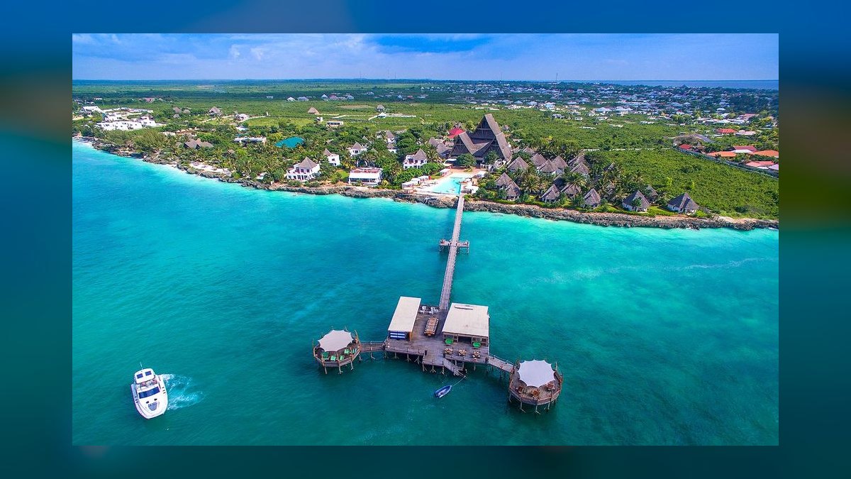 The 10 Best Overwater Villa Resorts in Zanzibar, Mauritius & the Indian Ocean in 2027 — figure 6