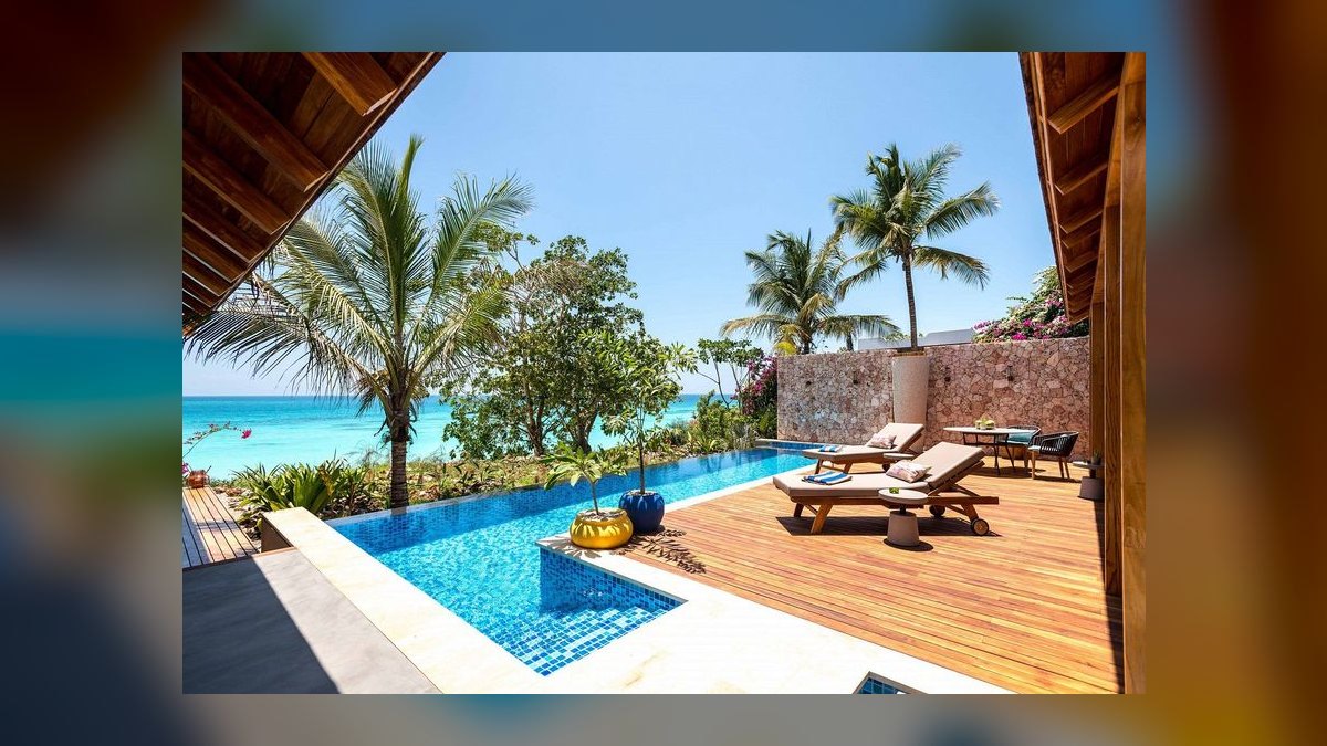 The 10 Best Overwater Villa Resorts in Zanzibar, Mauritius & the Indian Ocean in 2027 — figure 8