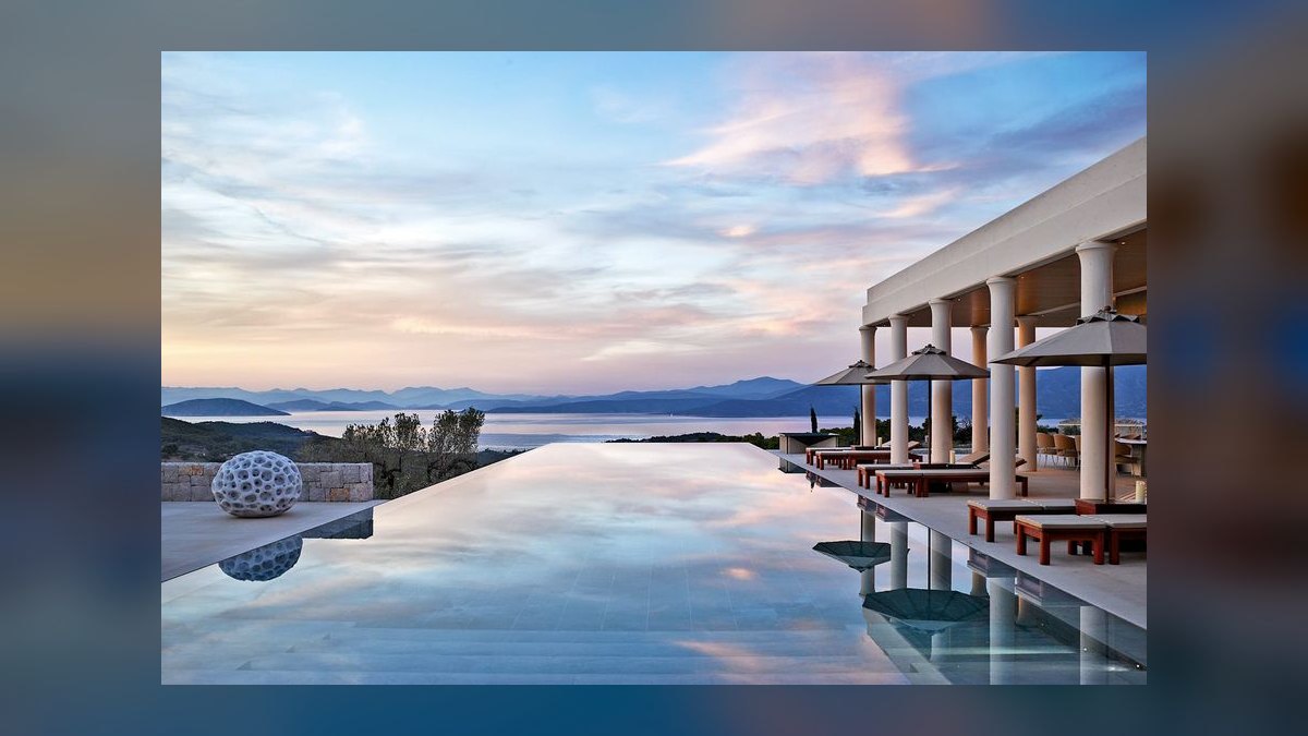 Top 10 Resorts in Greece in 2027