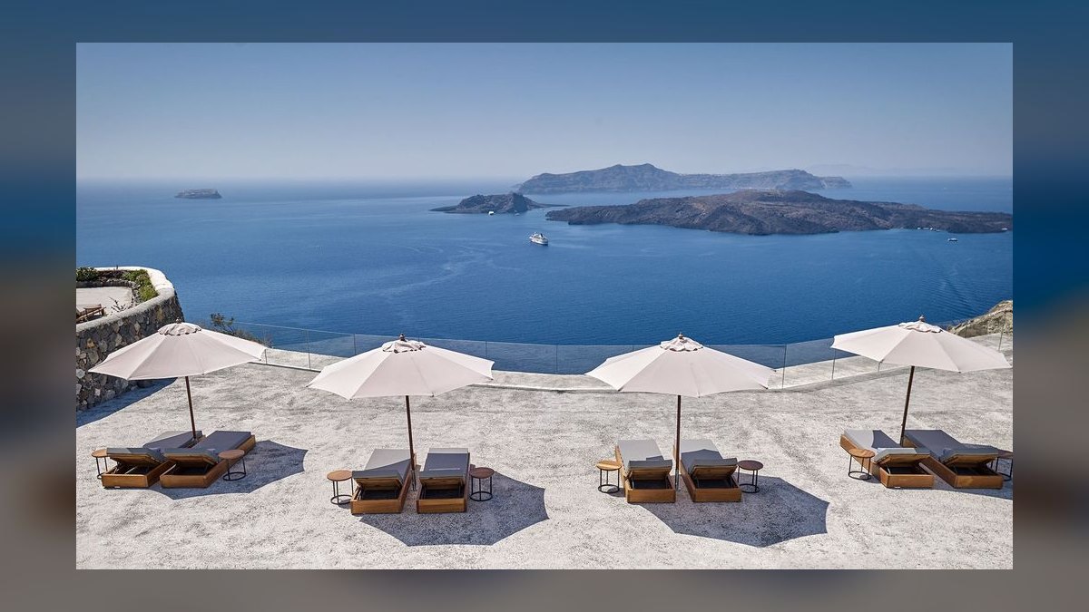 Top 10 Resorts in Santorini in 2027 — figure 9