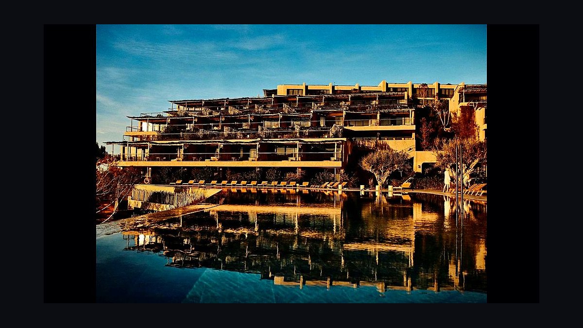 Top 10 Resorts in Spain in 2027 — figure 6