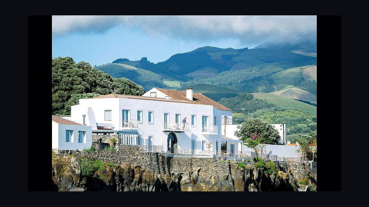 Top 10 Resorts in Portugal in 2027 — figure 10