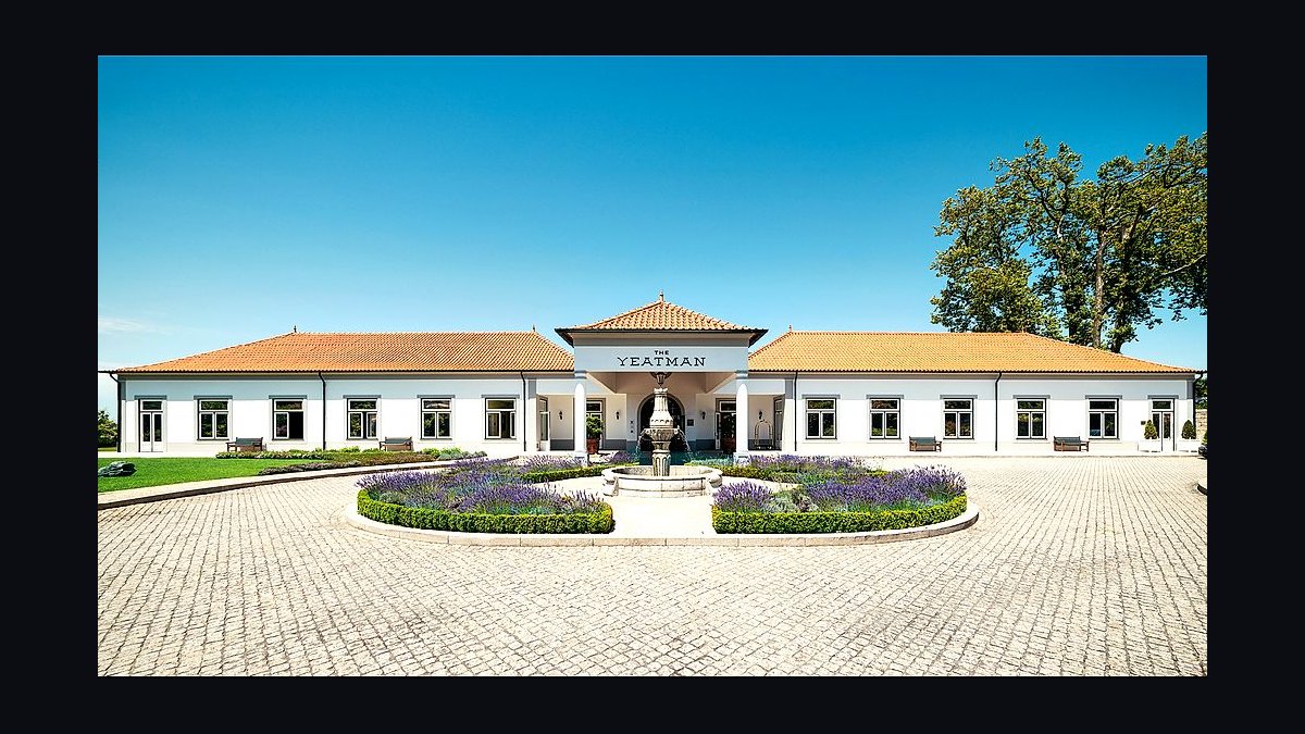 Top 10 Resorts in Portugal in 2027 — figure 3