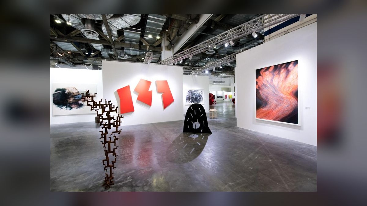 The 10 Best International Art Fairs to Attend in 2027 — figure 9