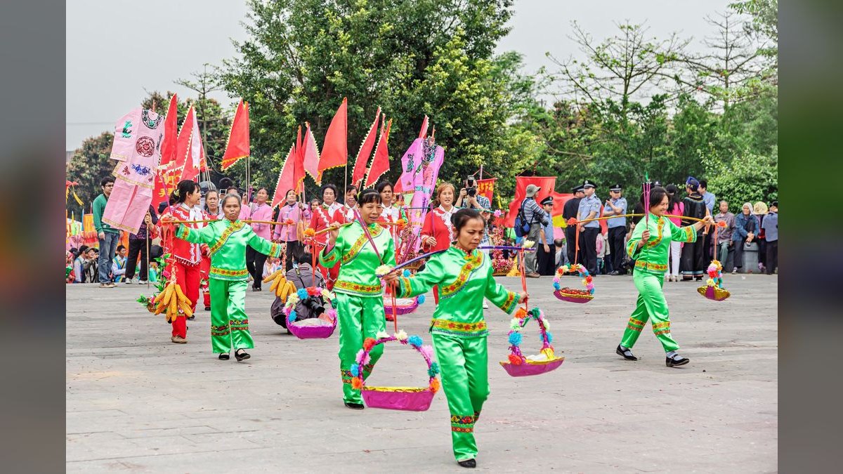 The 10 Best Cultural Festivals Around the World to Experience in 2027 — figure 1