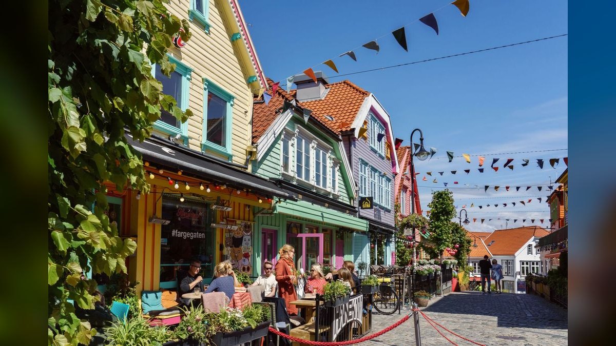 Top 10 Best Walkable Small Towns in America in 2027 — figure 1