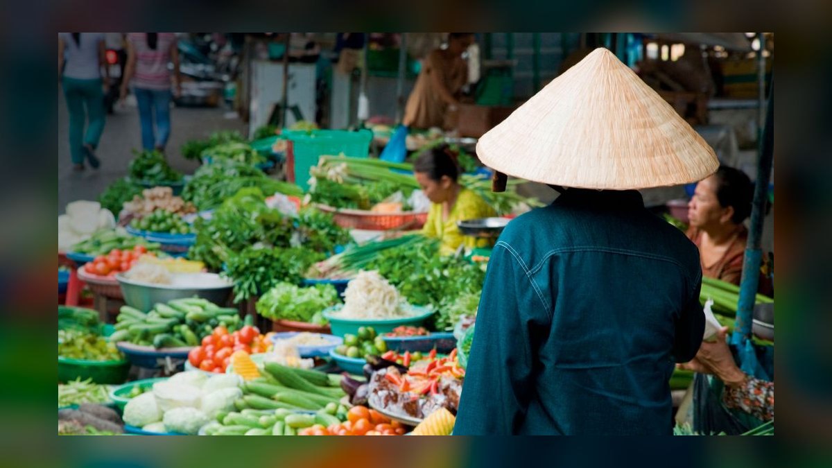 Top 10 Food Cities in Vietnam in 2027
