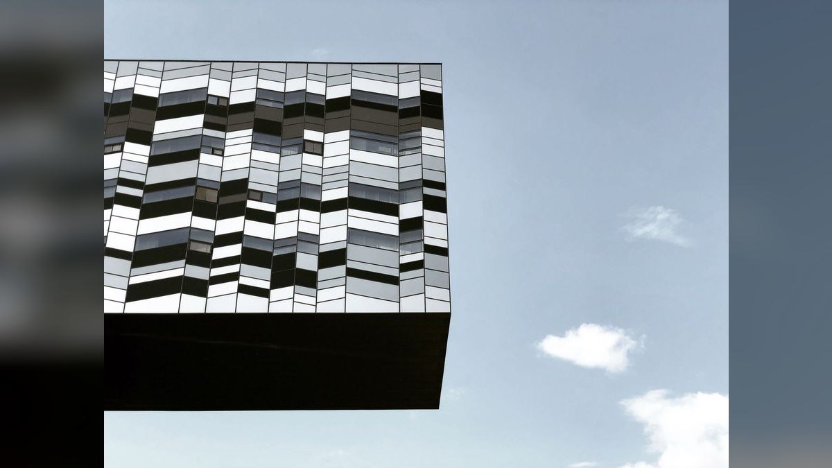 Top 10 Yoga Studios in Los Angeles — figure 4