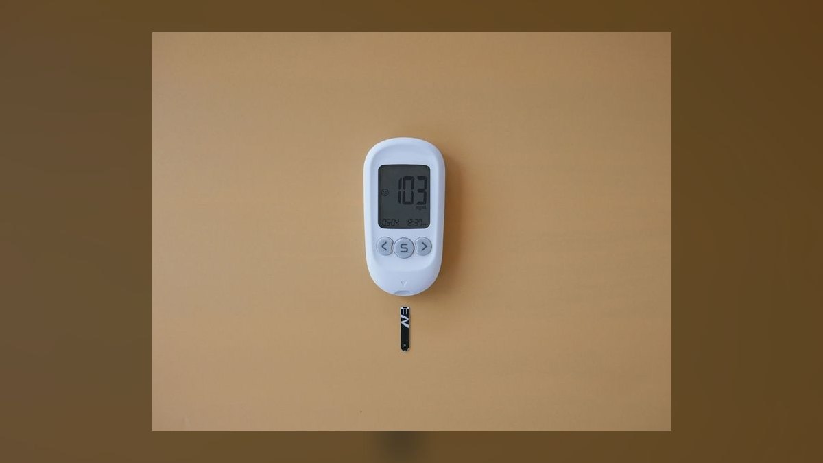 Top 10 Continuous Glucose Monitors 2027 — figure 1