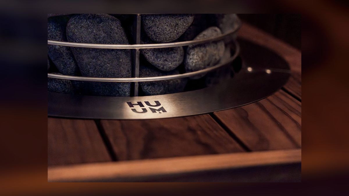 What is the difference between a sauna blanket and a traditional sauna in 2027 — figure 10